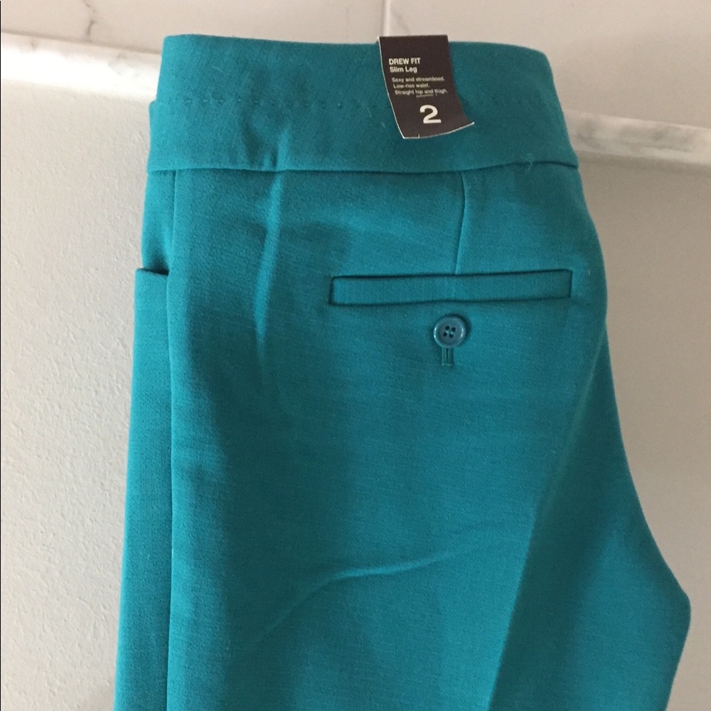 The Limited-Drew Fit slim leg NWT